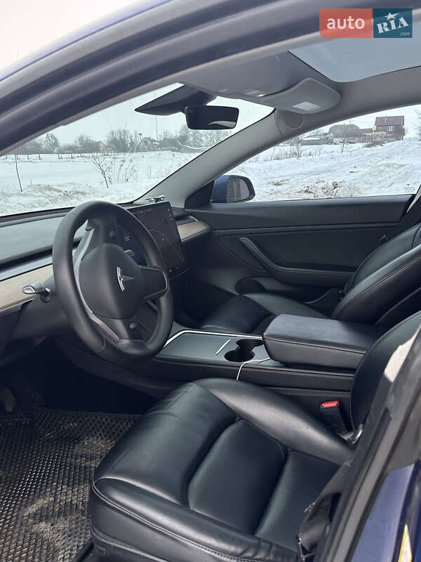 Седан Tesla Model 3 2020 в Киеве фото 6 Седан Tesla Model 3 2020 в Киеве