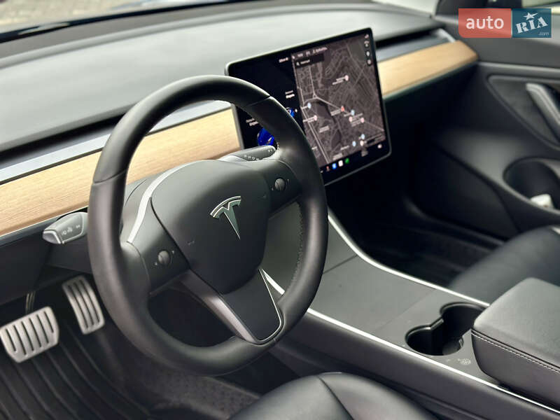 Седан Tesla Model 3 2020 в Кривом Роге фото 31 Седан Tesla Model 3 2020 в Кривом Роге