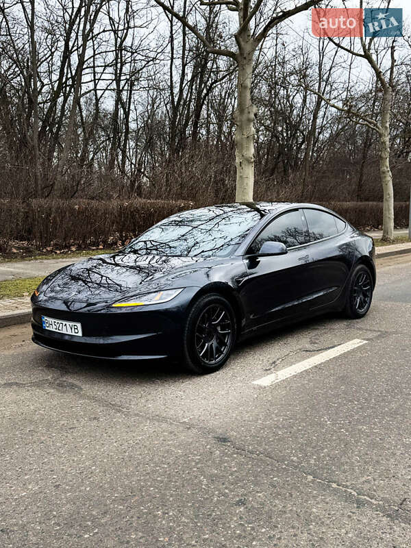 Седан Tesla Model 3 2024 в Одесі фото Седан Tesla Model 3 2024 в Одесі