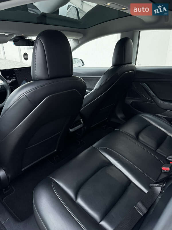 Седан Tesla Model 3 2020 в Луцке фото 11 Седан Tesla Model 3 2020 в Луцке