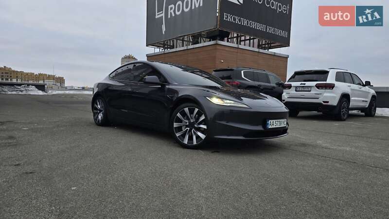Седан Tesla Model 3 2024 в Киеве фото 13 Седан Tesla Model 3 2024 в Киеве
