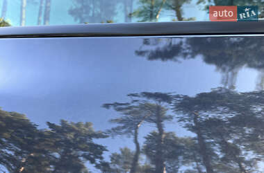 Седан Tesla Model 3 2024 в Львове