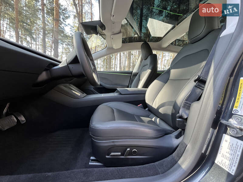 Седан Tesla Model 3 2024 в Львове фото 18 Седан Tesla Model 3 2024 в Львове