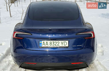 Седан Tesla Model 3 2023 в Киеве