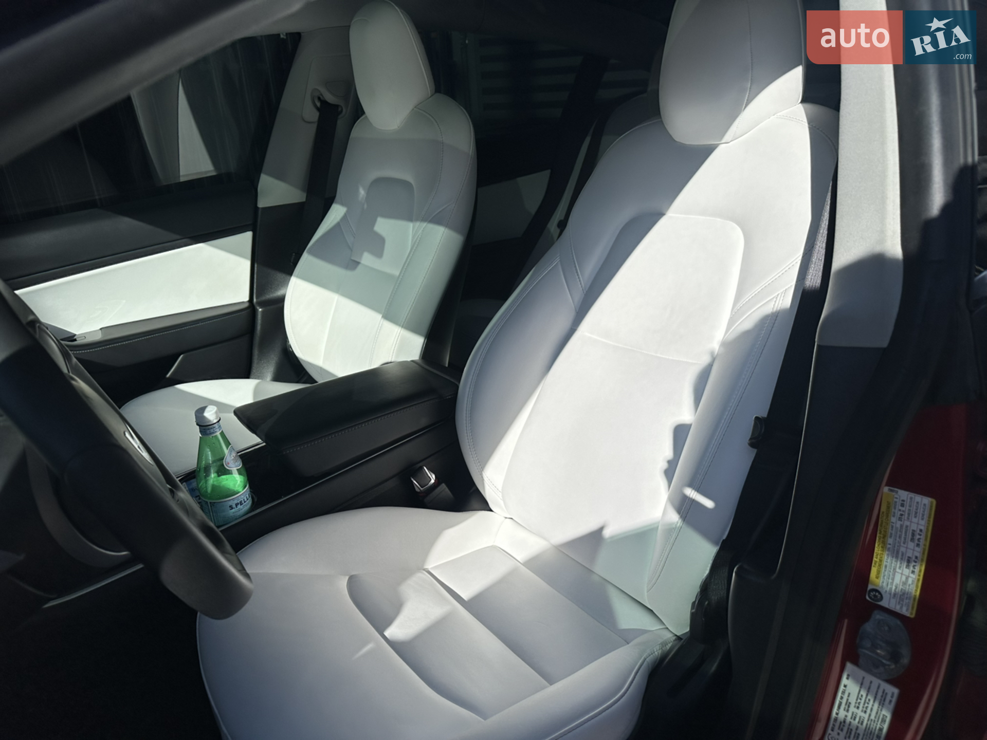 2020 Tesla Model 3 - мініатюра 13