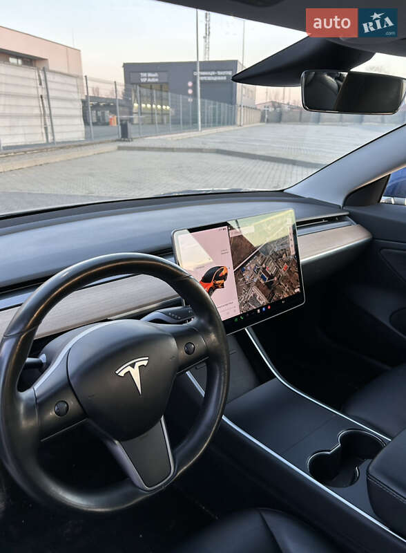 Седан Tesla Model 3 2018 в Ужгороді фото 5 Седан Tesla Model 3 2018 в Ужгороді