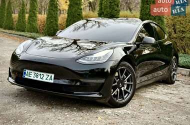 tesla model-3 2020 в Київ від про продавця Вова tesla model-3 2020 в Київ від професійного продавця Вова