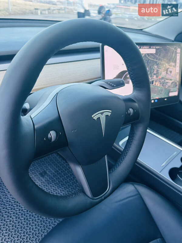 Седан Tesla Model 3 2021 в Львове фото 25 Седан Tesla Model 3 2021 в Львове