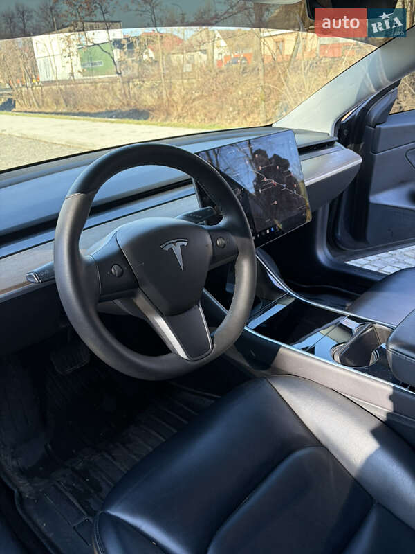 Седан Tesla Model 3 2019 в Сваляві фото 2 Седан Tesla Model 3 2019 в Сваляві