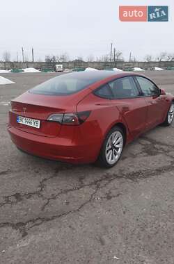 Седан Tesla Model 3 2022 в Ровно