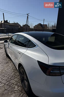Седан Tesla Model 3 2020 в Белой Церкви