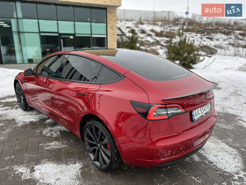 Седан Tesla Model 3 2020 в Хмельницком