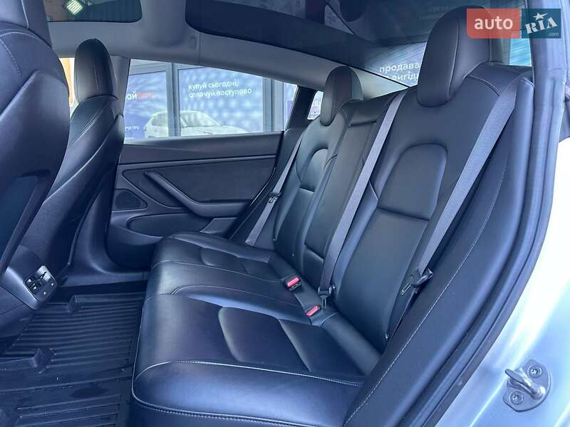 Седан Tesla Model 3 2018 в Виннице фото 18 Седан Tesla Model 3 2018 в Виннице