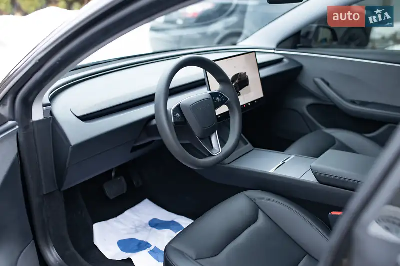 Tesla Model 3 2024 VIN 5YJ3E1EA9RF727173 фото оголошення 18 з 70
