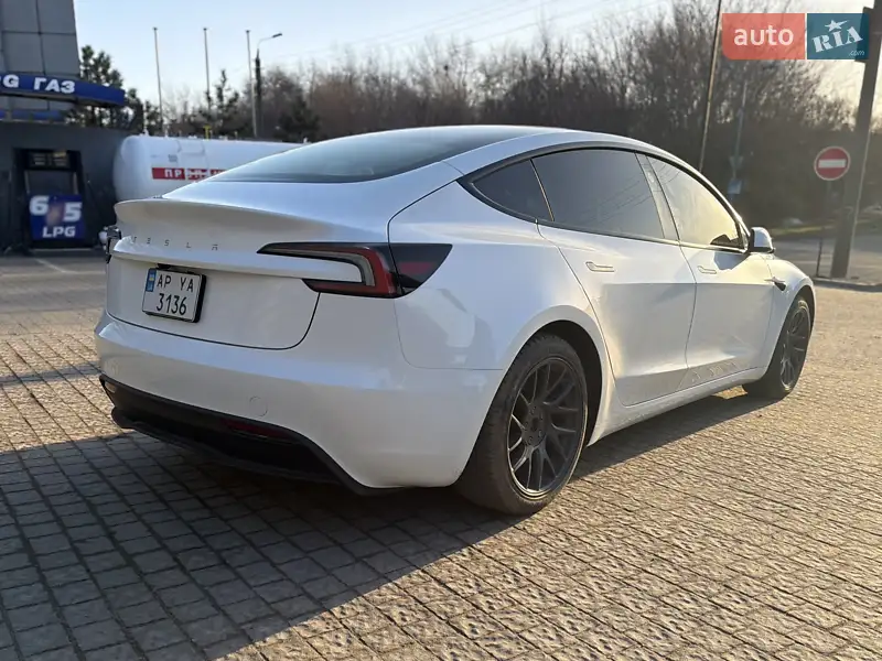 Tesla Model 3 2025 VIN 5YJ3E1EA1SF978789 фото оголошення 6 з 41