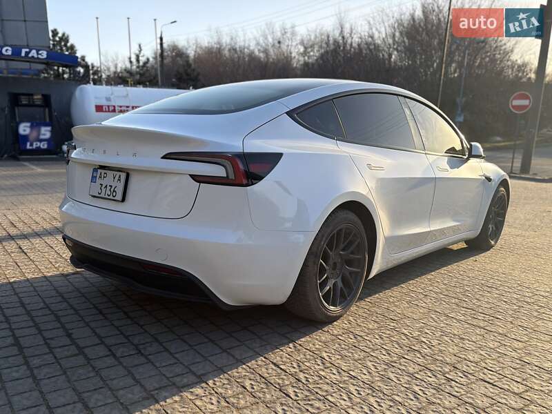 Седан Tesla Model 3 2025 в Запорожье фото 6 Седан Tesla Model 3 2025 в Запорожье