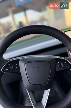 Седан Tesla Model 3 2025 в Запорожье