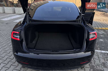 Седан Tesla Model 3 2021 в Ивано-Франковске