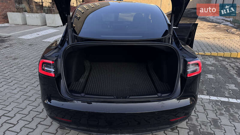 Седан Tesla Model 3 2021 в Івано-Франківську фото 23 Седан Tesla Model 3 2021 в Івано-Франківську