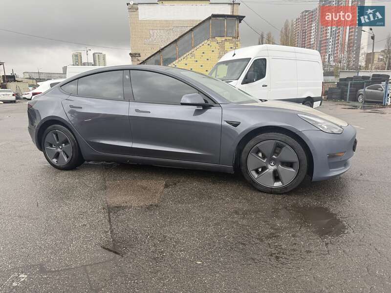 Седан Tesla Model 3 2022 в Києві фото 24 Седан Tesla Model 3 2022 в Києві