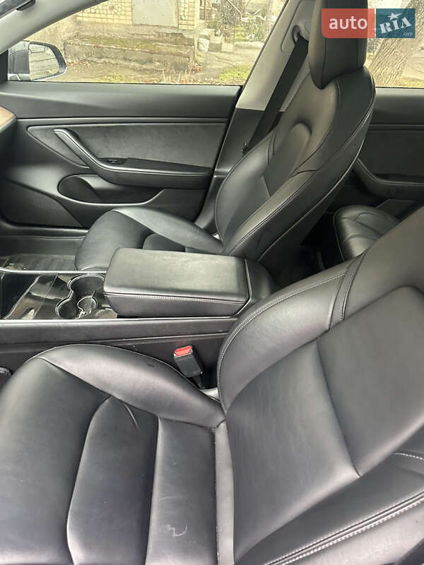 Седан Tesla Model 3 2019 в Вінниці фото 3 Седан Tesla Model 3 2019 в Вінниці
