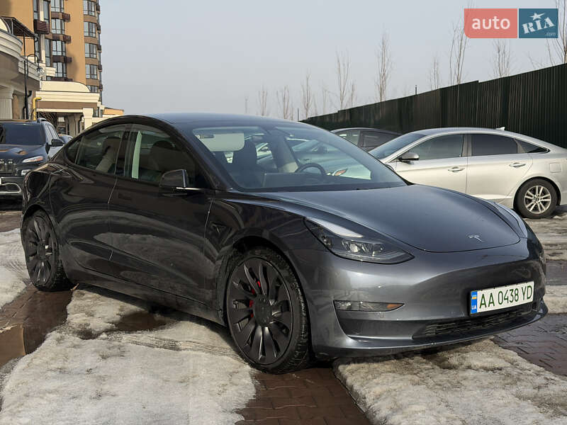 Седан Tesla Model 3 2021 в Киеве фото 17 Седан Tesla Model 3 2021 в Киеве