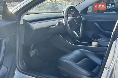 Седан Tesla Model 3 2018 в Киеве