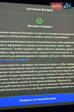Седан Tesla Model 3 2021 в Львове