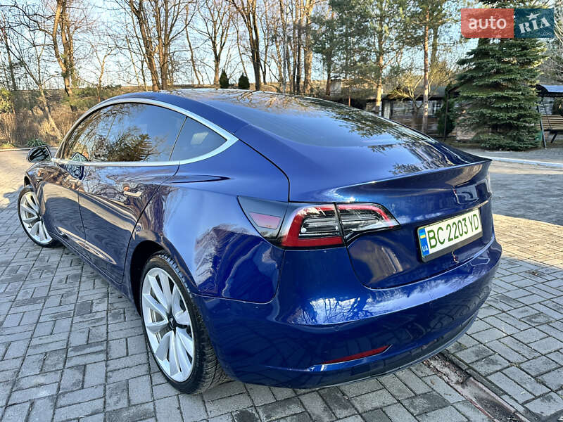 Седан Tesla Model 3 2018 в Дрогобыче фото 25 Седан Tesla Model 3 2018 в Дрогобыче