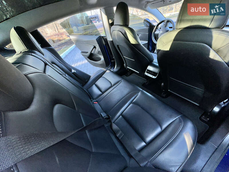 Седан Tesla Model 3 2018 в Дрогобыче фото 39 Седан Tesla Model 3 2018 в Дрогобыче