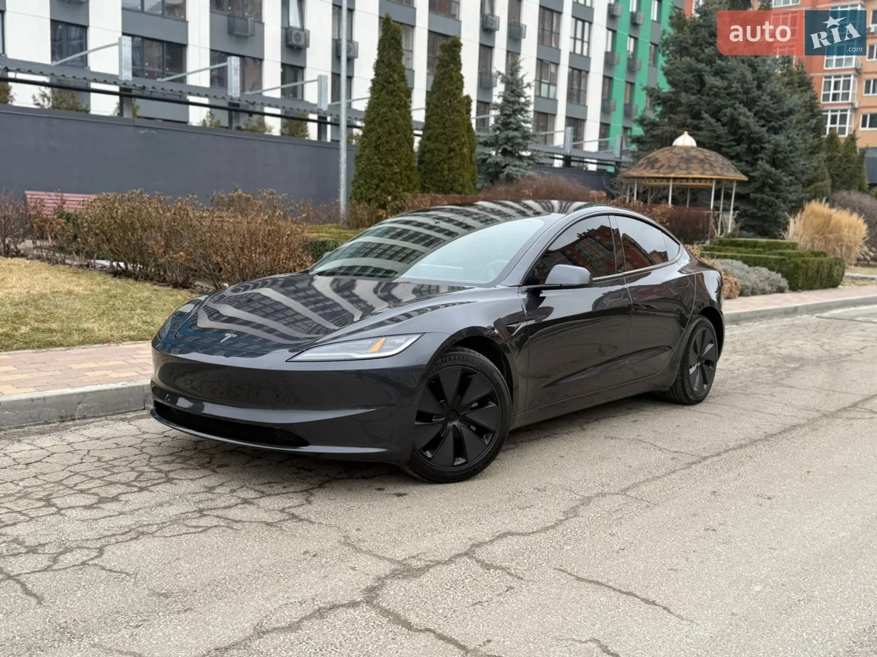 2025 Tesla Model 3 - мініатюра 61