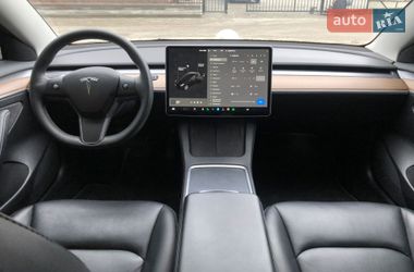 Седан Tesla Model 3 2022 в Белой Церкви