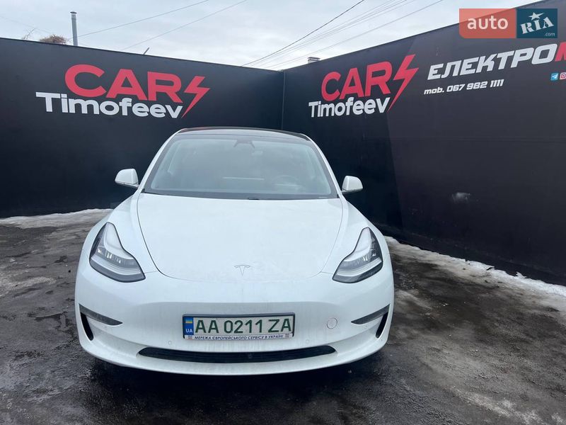 Седан Tesla Model 3 2020 в Києві фото 2 Седан Tesla Model 3 2020 в Києві