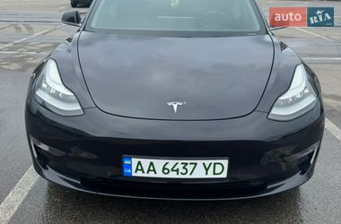 Седан Tesla Model 3 2018 в Киеве