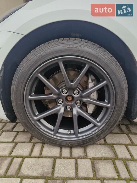 Седан Tesla Model 3 2018 в Львові