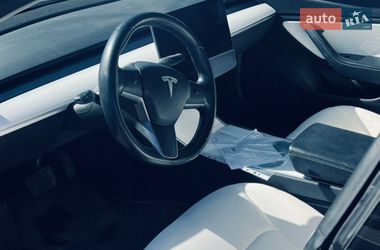 Седан Tesla Model 3 2018 в Днепре