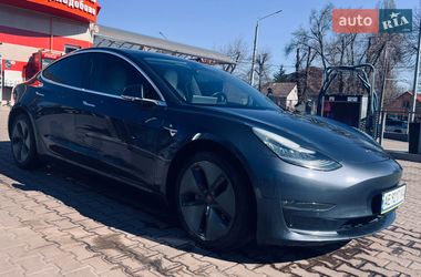 Седан Tesla Model 3 2018 в Днепре