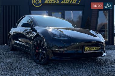 Седан Tesla Model 3 2021 в Коломиї