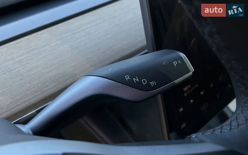 Седан Tesla Model 3 2021 в Коломиї