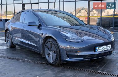 TESLA MODEL 3 2022