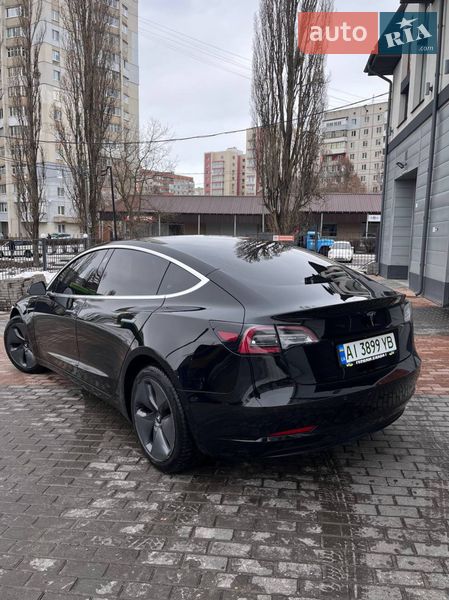 Седан Tesla Model 3 2019 в Белой Церкви