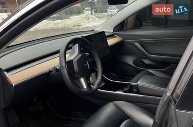Седан Tesla Model 3 2019 в Белой Церкви