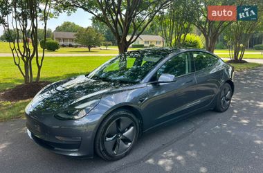Седан Tesla Model 3 2021 в Днепре
