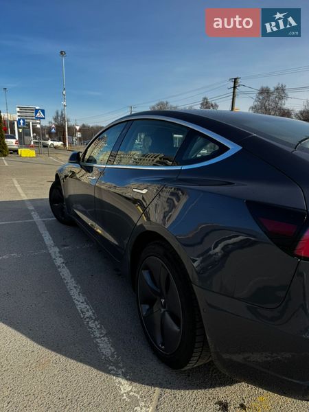 Седан Tesla Model 3 2019 в Львові фото 9 Седан Tesla Model 3 2019 в Львові