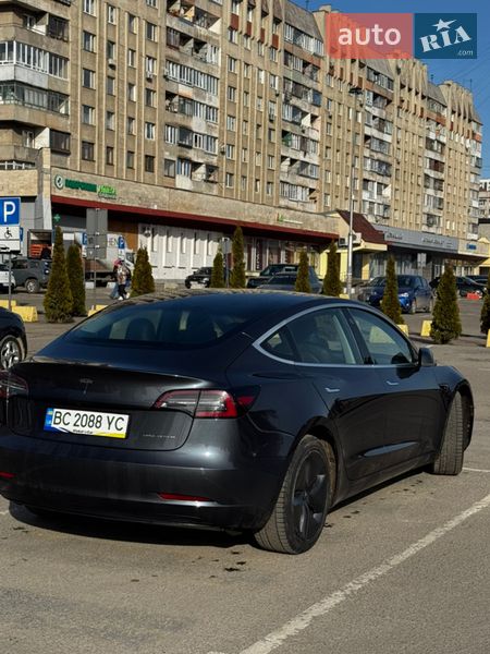 Седан Tesla Model 3 2019 в Львові фото 12 Седан Tesla Model 3 2019 в Львові