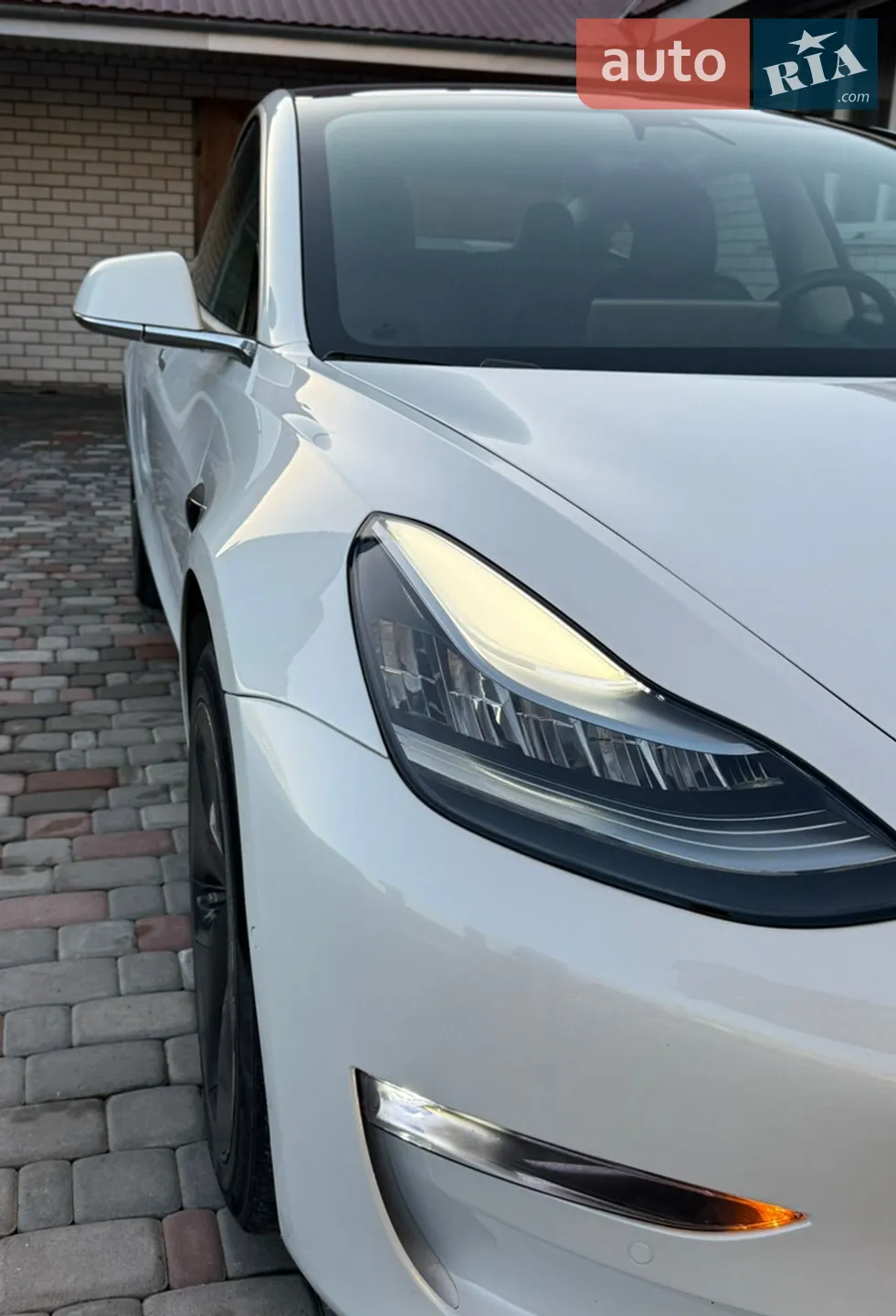 2020 Tesla Model 3 - мініатюра 8
