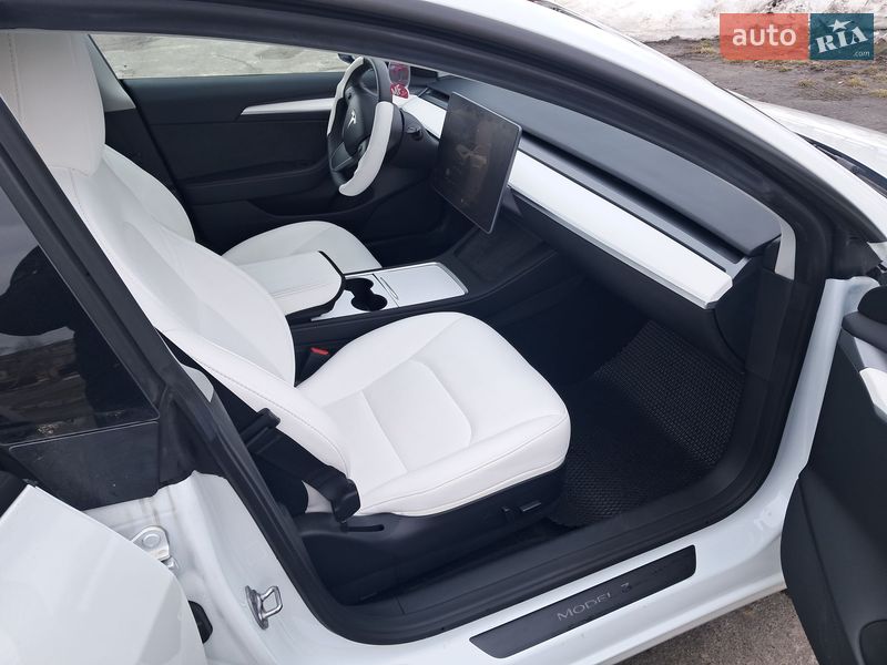 Седан Tesla Model 3 2023 в Києві фото 14 Седан Tesla Model 3 2023 в Києві