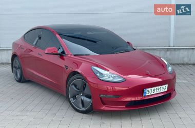 Седан Tesla Model 3 2021 в Ивано-Франковске