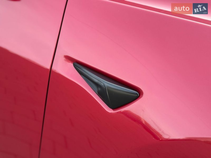 Седан Tesla Model 3 2021 в Ивано-Франковске