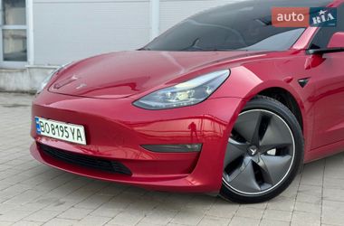 Седан Tesla Model 3 2021 в Ивано-Франковске